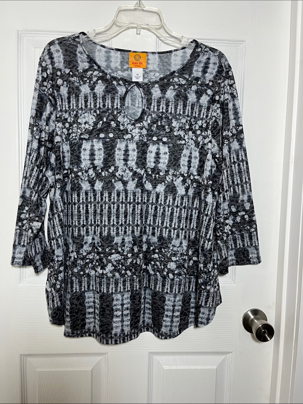 Ruby Rd. Charcoal & White Printed Keyhole Top